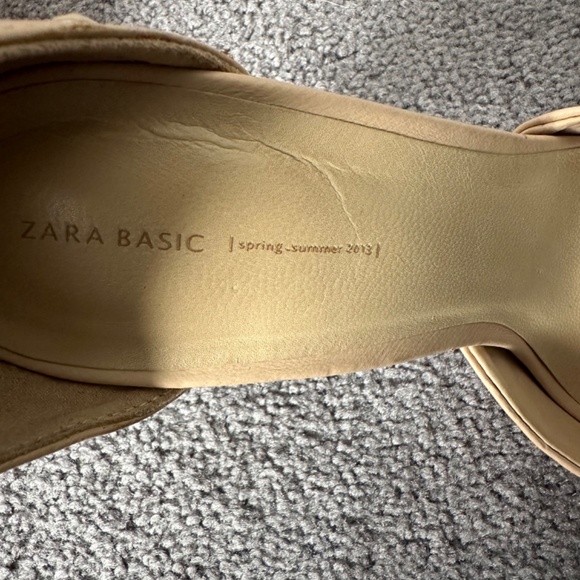 Zara blush coloured heels with edgy studs and ankle straps in size 7.5 - Picture 6 of 11